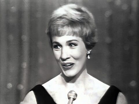 The Surprising Feud Behind Julie Andrews’ Polished Image